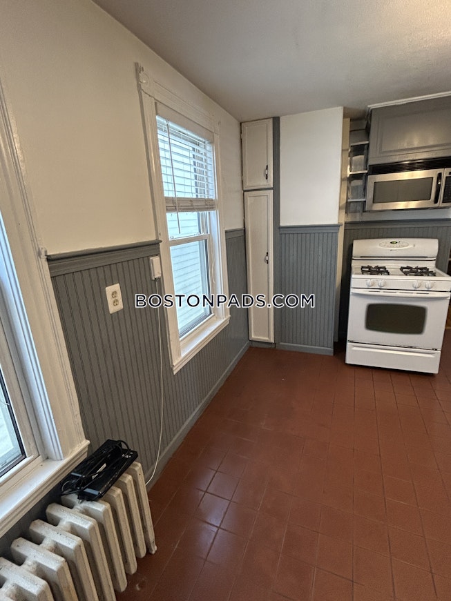 Boston - $3,150+ /mo