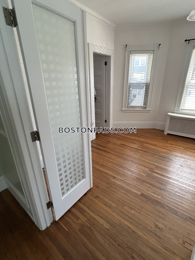 Boston - $3,150+ /mo
