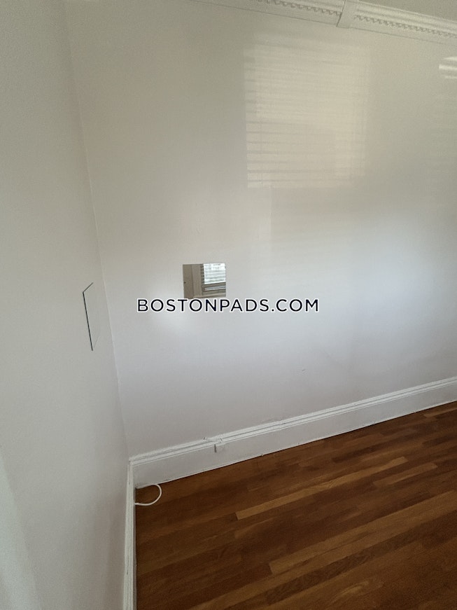 Boston - $3,150+ /mo