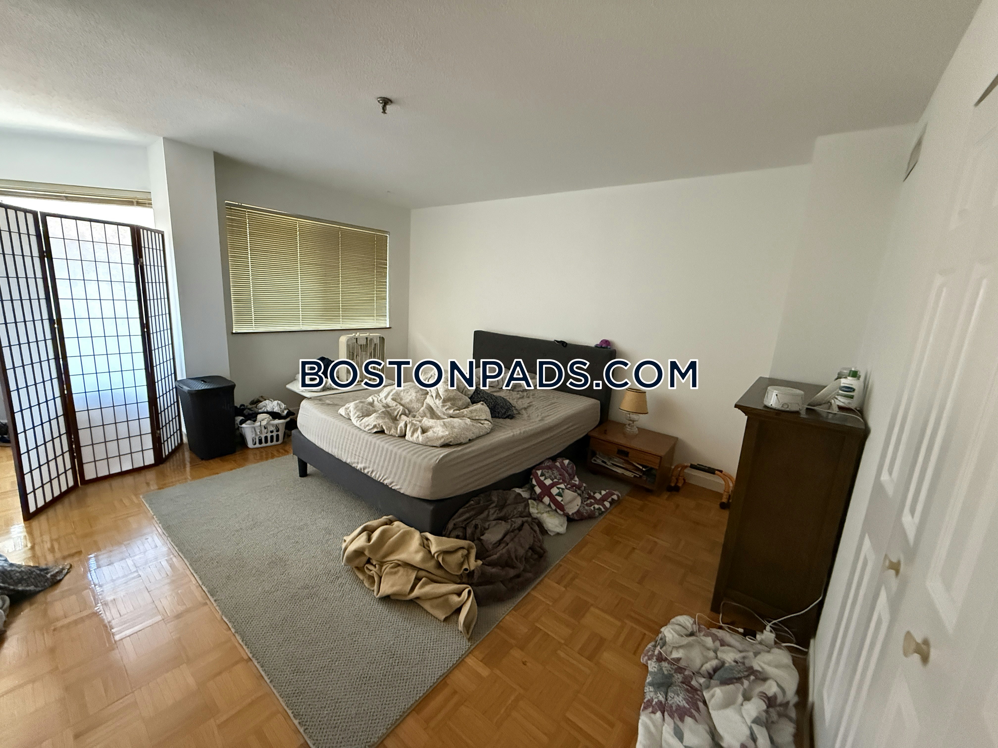 Boston - 2 Beds, 2.5 Baths