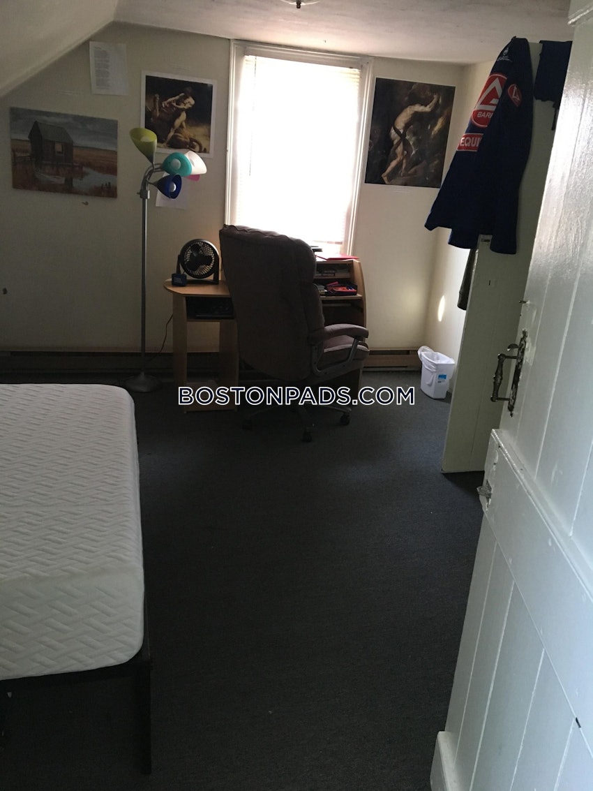 BOSTON - LOWER ALLSTON - 4 Beds, 1 Bath - Image 6