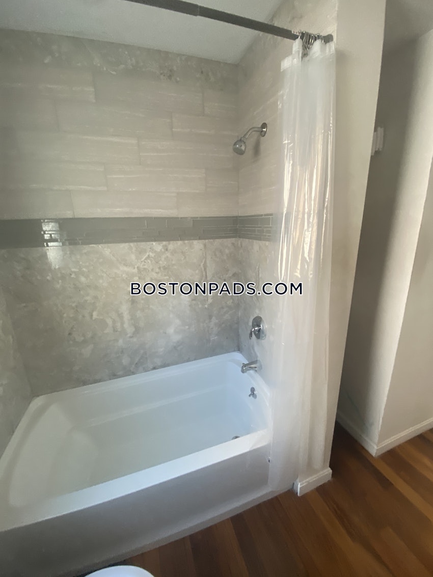 BOSTON - JAMAICA PLAIN - STONY BROOK - 5 Beds, 2 Baths - Image 39