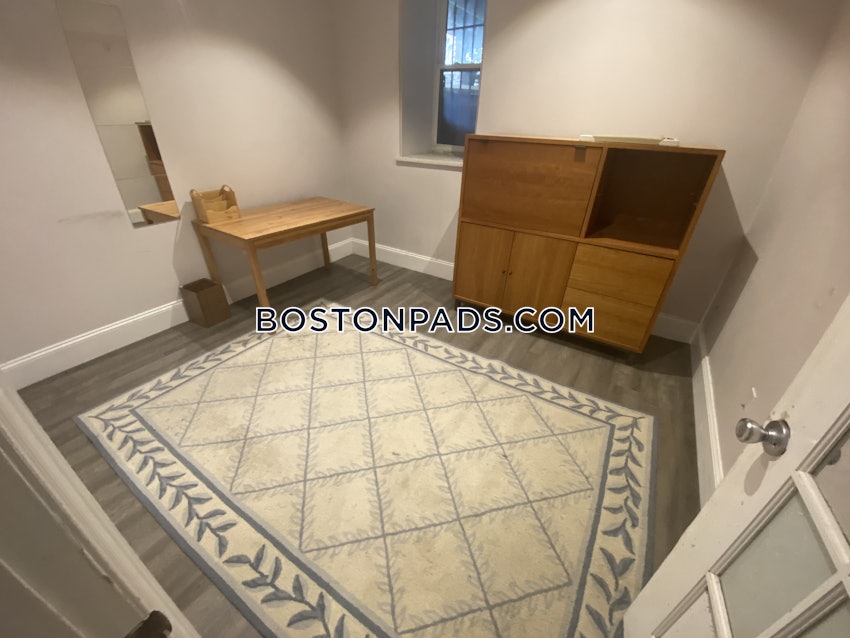 BOSTON - JAMAICA PLAIN - STONY BROOK - 5 Beds, 2 Baths - Image 14
