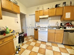 Gardner St./>, Boston