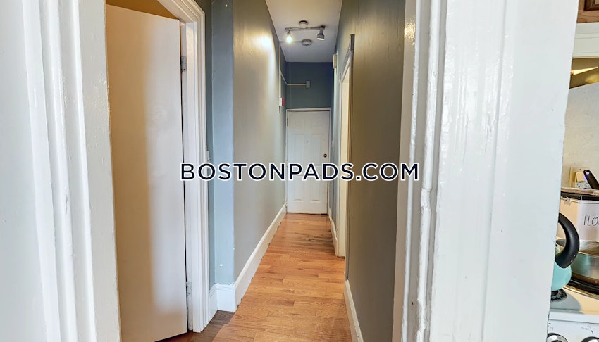 BOSTON - ALLSTON - 1 Bed, 1 Bath - Image 9