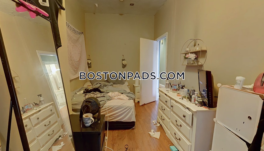 BOSTON - ALLSTON - 1 Bed, 1 Bath - Image 3