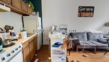 Boston - 1 Beds, 1 Baths