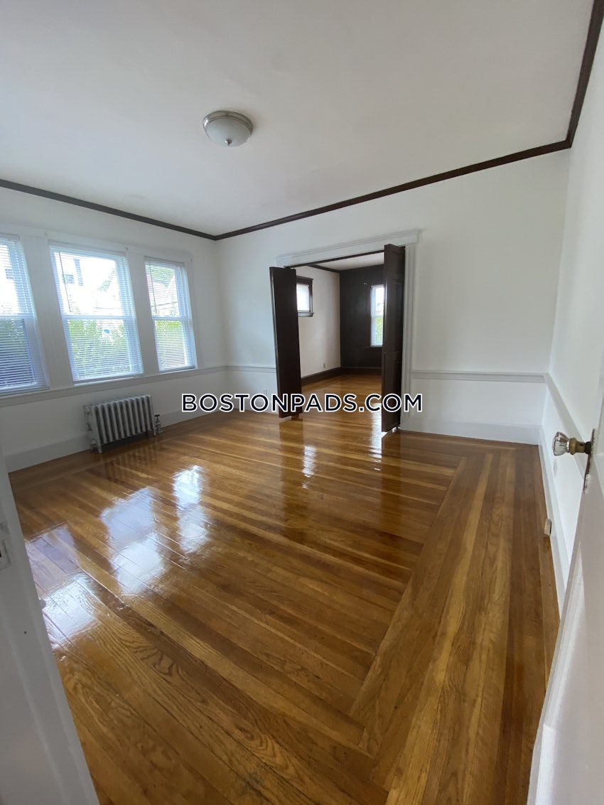 BOSTON - ROSLINDALE - 2 Beds, 1 Bath - Image 27