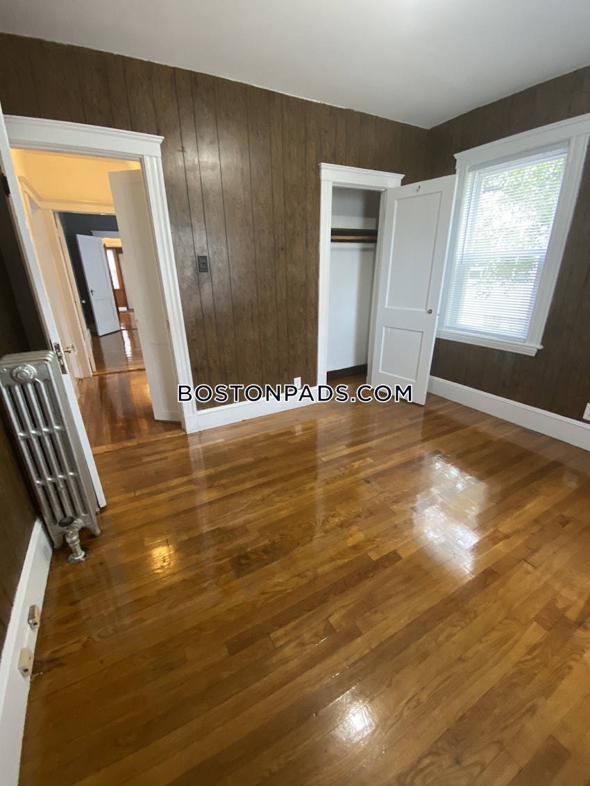 BOSTON - ROSLINDALE - 2 Beds, 1 Bath - Image 24