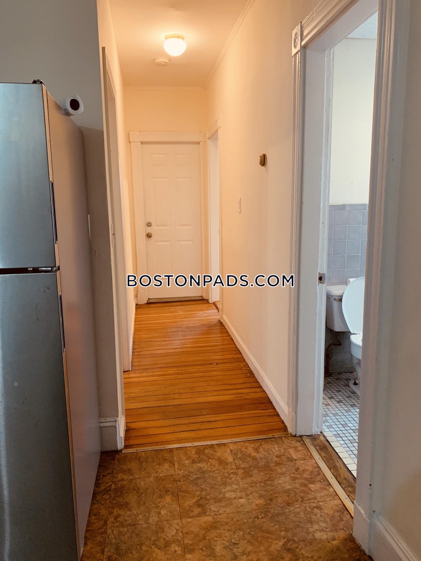 BOSTON - DORCHESTER/SOUTH BOSTON BORDER - 2 Beds, 1.5 Baths - Image 5