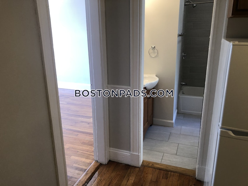 BOSTON - ALLSTON - 2 Beds, 1 Bath - Image 2