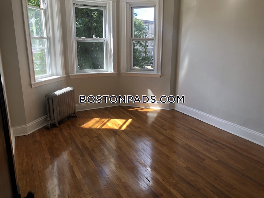 BOSTON - ALLSTON - 2 Beds, 1 Bath - Image 5