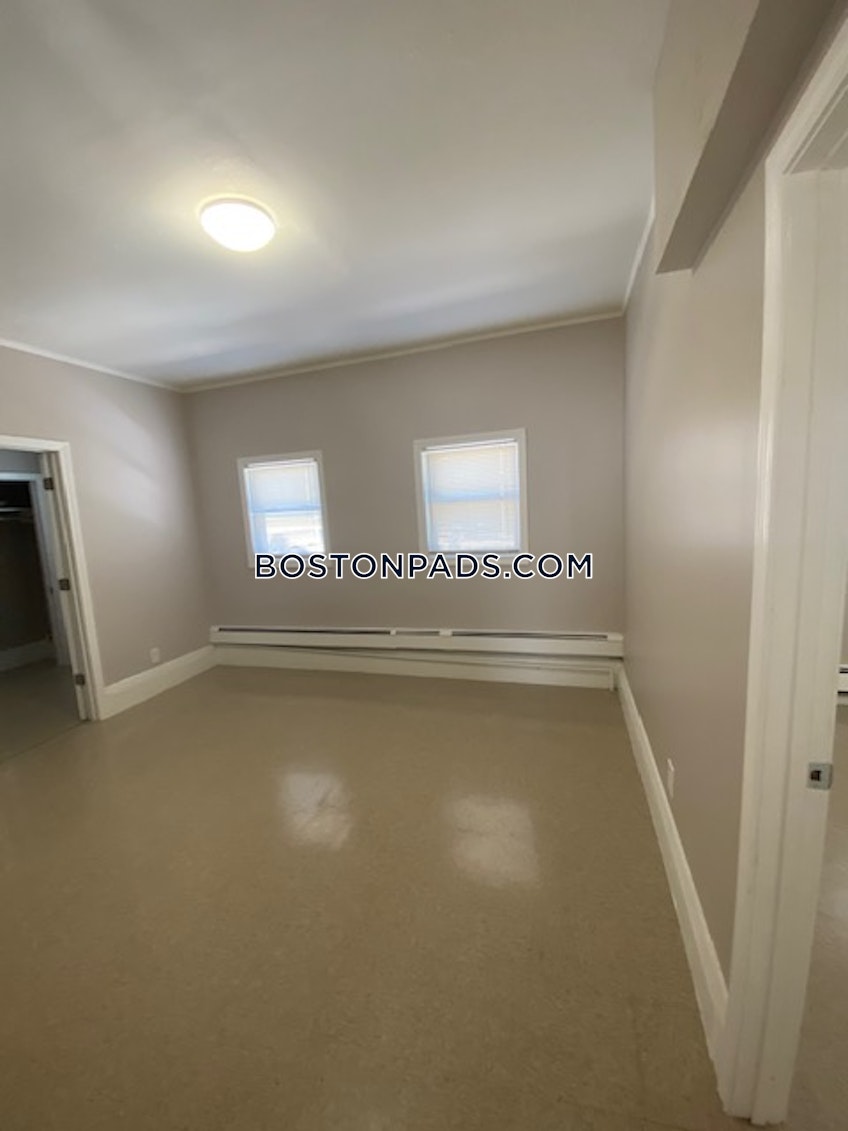 Boston - $3,200+ /month