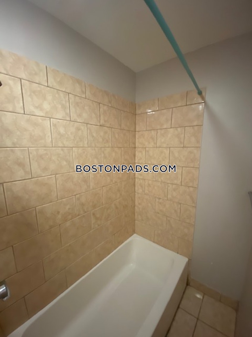 Boston - $3,200+ /month