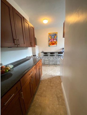 Boston - 2 Beds, 1 Baths