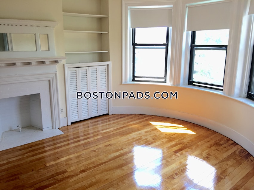 BOSTON - ALLSTON - 1 Bed, 1 Bath - Image 8