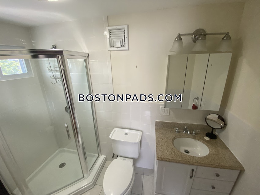 BOSTON - BRIGHTON - OAK SQUARE - 3 Beds, 2 Baths - Image 8