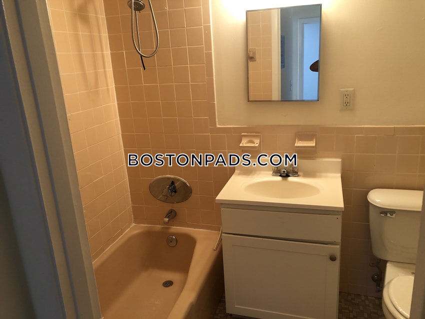 WATERTOWN - 2 Beds, 1 Bath - Image 12