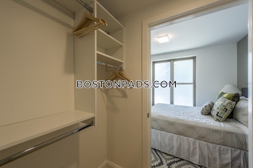 Boston - 2 Beds, 2 Baths