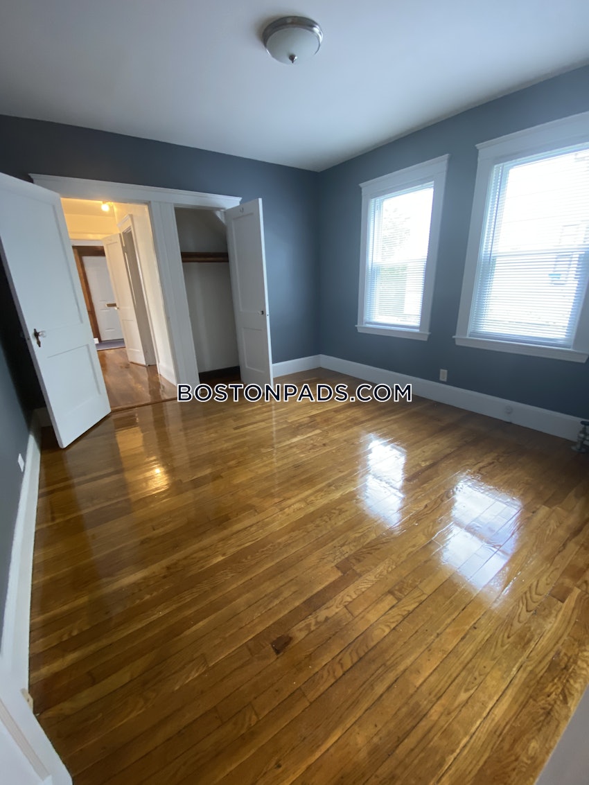 BOSTON - ROSLINDALE - 2 Beds, 1 Bath - Image 48