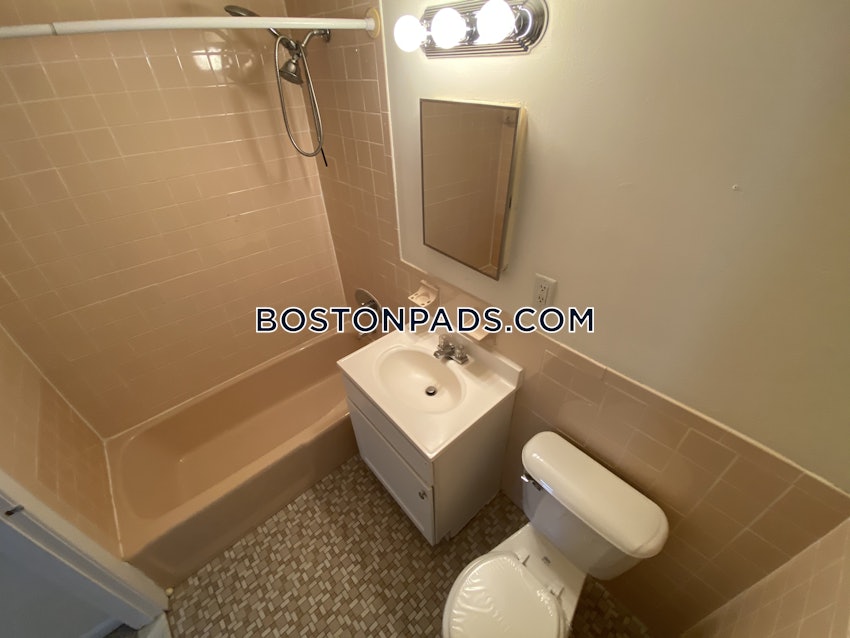 WATERTOWN - 2 Beds, 1 Bath - Image 13