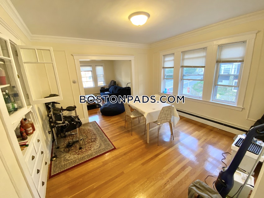 BROOKLINE- BROOKLINE VILLAGE - 3 Beds, 1 Bath - Image 8