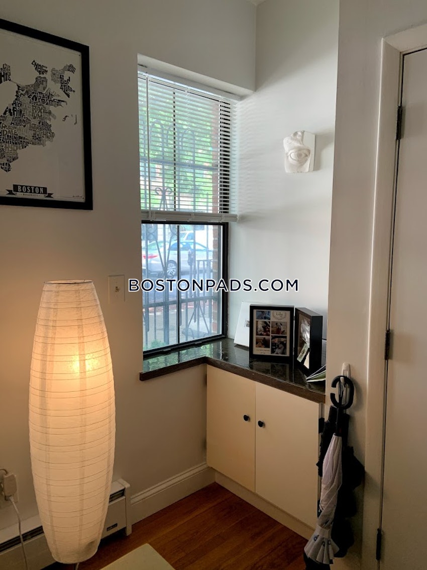 BOSTON - SOUTH END - 2 Beds, 1 Bath - Image 12