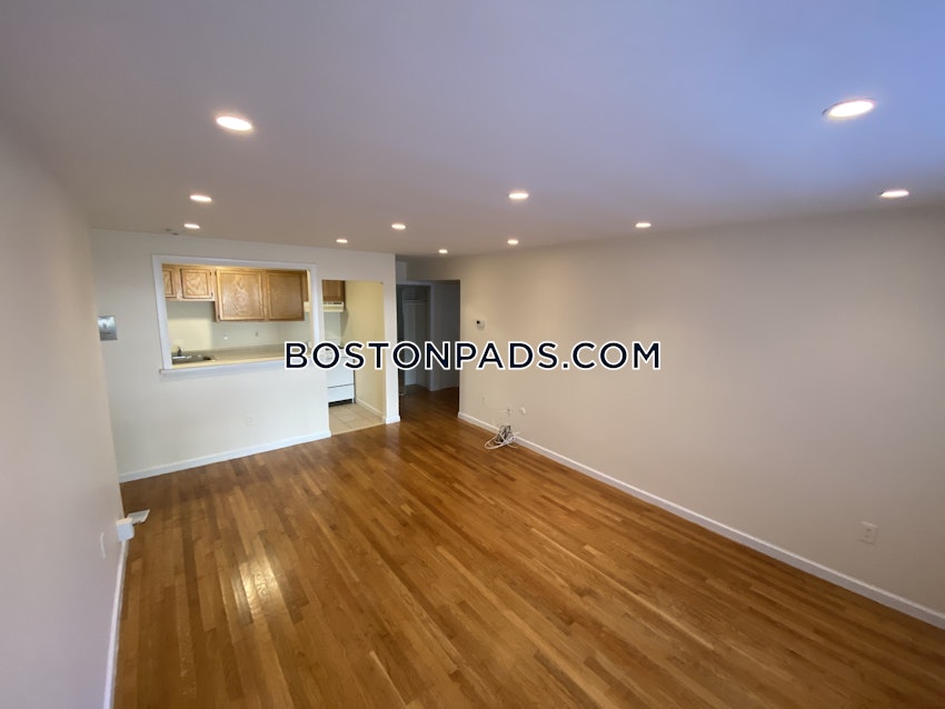 BOSTON - ALLSTON - 1 Bed, 1 Bath - Image 5