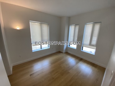 Boston - 2 Beds, 2 Baths