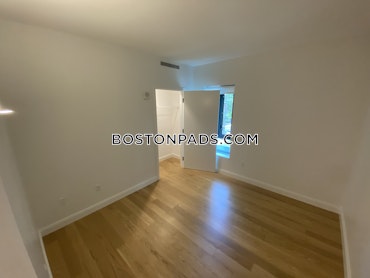 Boston - 2 Beds, 2 Baths