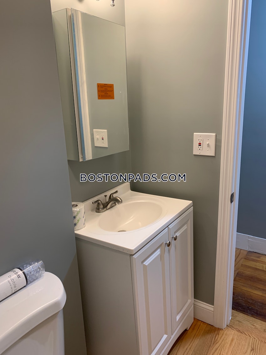 BOSTON - DORCHESTER - FIELDS CORNER - 3 Beds, 1 Bath - Image 4