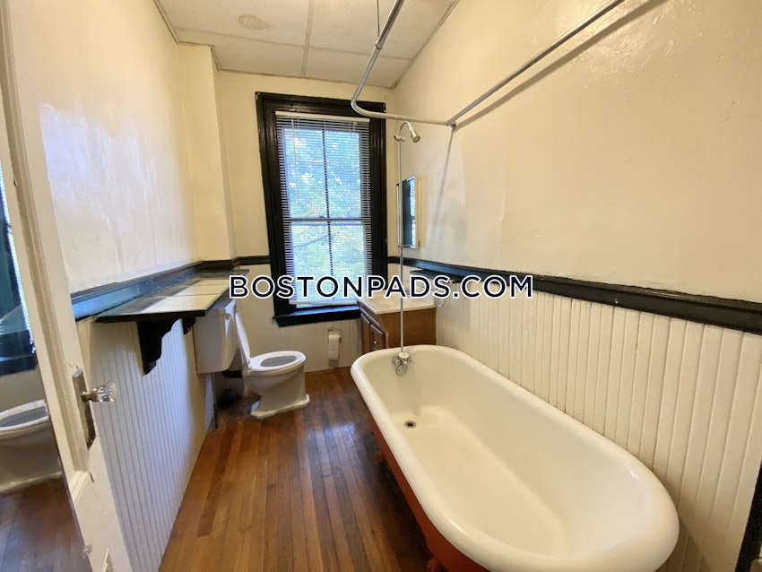 BOSTON - MISSION HILL - Studio , 1 Bath - Image 11