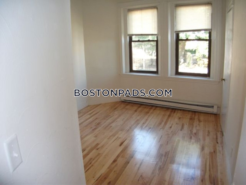 BOSTON - JAMAICA PLAIN - JACKSON SQUARE - 3 Beds, 1 Bath - Image 1