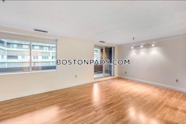 Boston - 2 Beds, 2 Baths