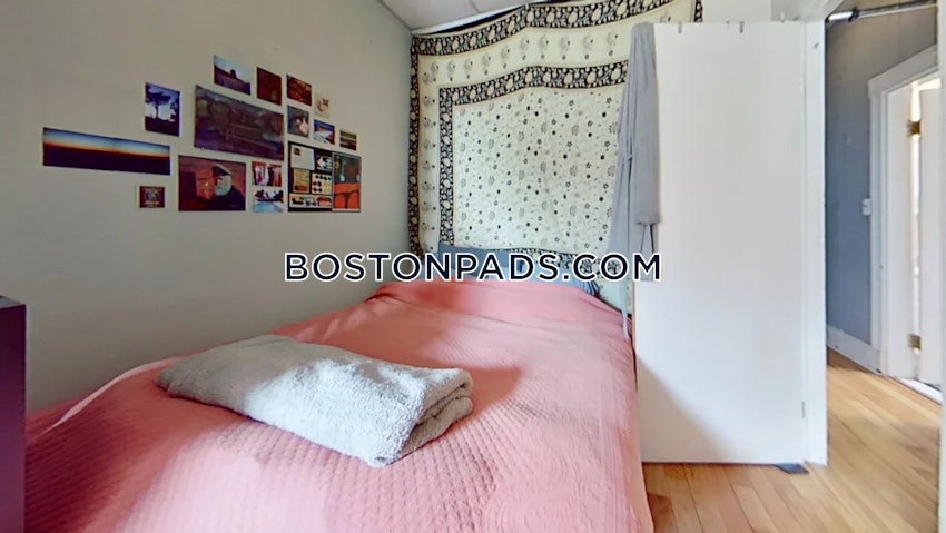 BOSTON - ALLSTON - 1 Bed, 1 Bath - Image 4