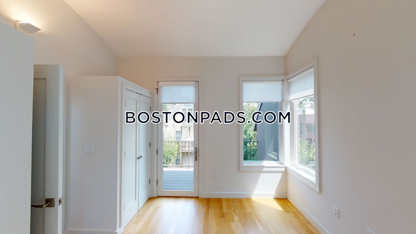 CAMBRIDGE - CENTRAL SQUARE/CAMBRIDGEPORT - 4 Beds, 3.5 Baths - Image 17