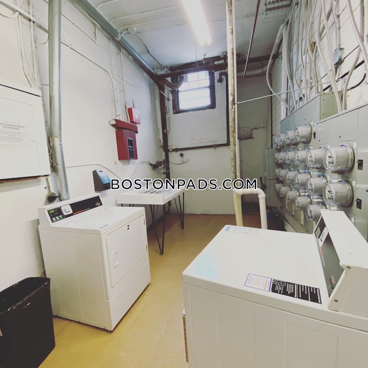 Brainerd Rd., Boston