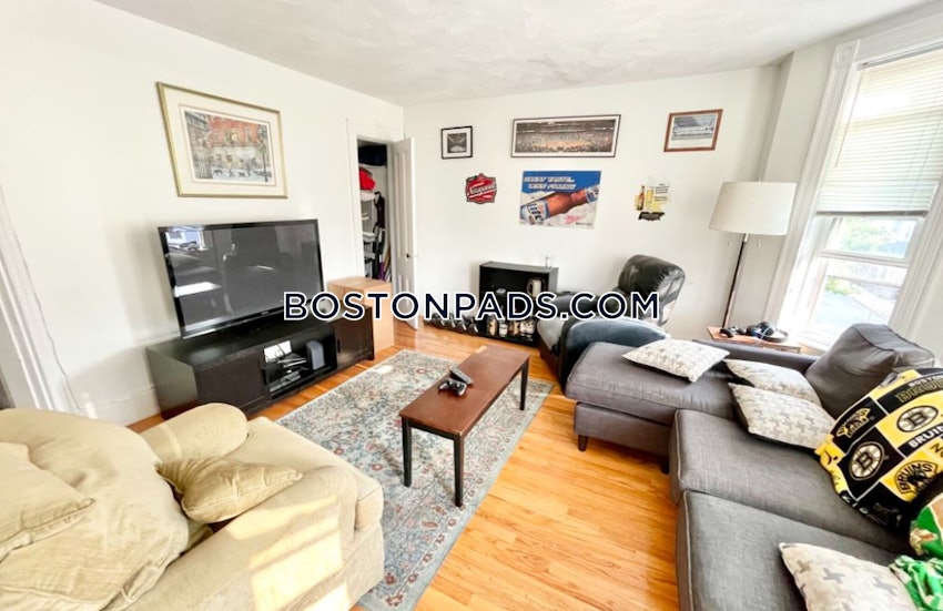 BOSTON - DORCHESTER - SAVIN HILL - 3 Beds, 1 Bath - Image 3