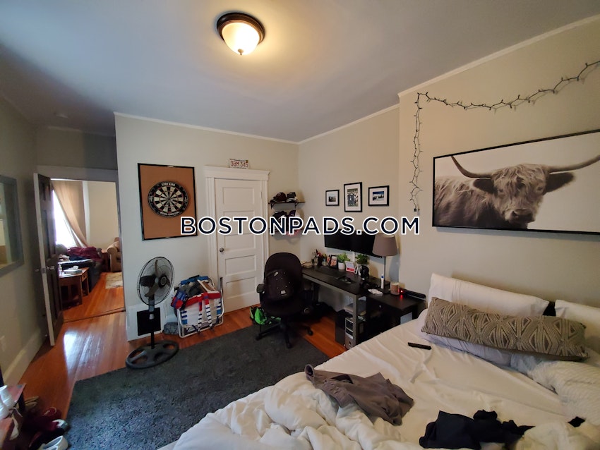 BOSTON - DORCHESTER - SAVIN HILL - 3 Beds, 1 Bath - Image 3