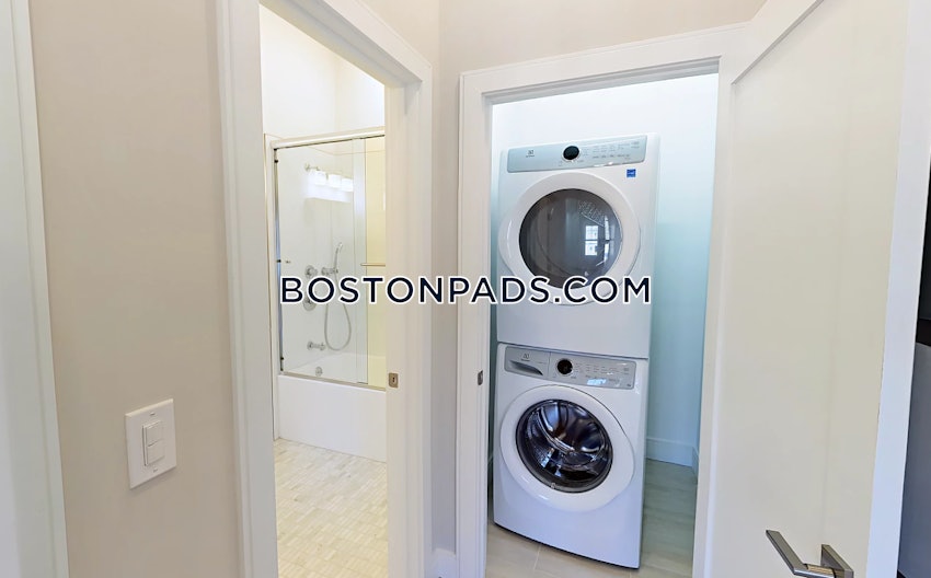 BOSTON - ROSLINDALE - 2 Beds, 2 Baths - Image 3