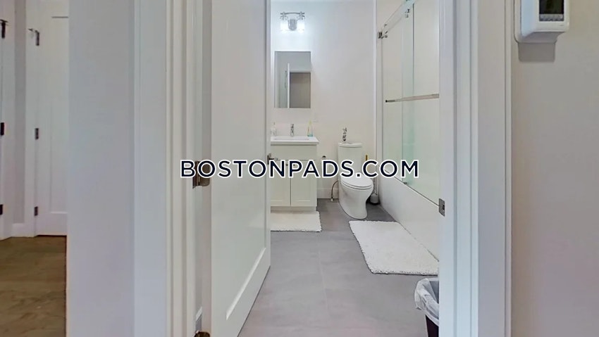 BOSTON - EAST BOSTON - BREMEN ST. PARK/AIRPORT STATION - 3 Beds, 2 Baths - Image 4