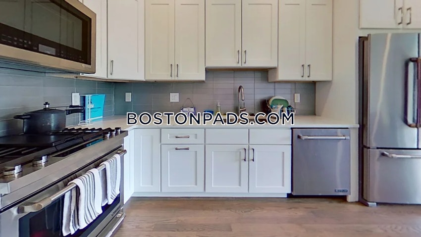 BOSTON - EAST BOSTON - BREMEN ST. PARK/AIRPORT STATION - 3 Beds, 2 Baths - Image 1