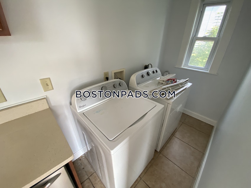 BOSTON - DORCHESTER - UPHAMS CORNER - 3 Beds, 1 Bath - Image 6