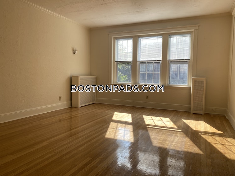 Alton Place, Brookline