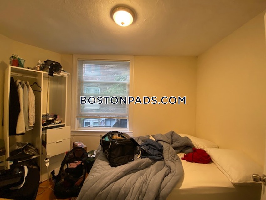 BOSTON - SOUTH END - 3 Beds, 1 Bath - Image 10