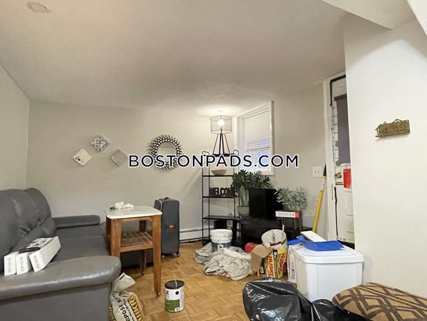 BOSTON - BEACON HILL - 2 Beds, 1 Bath - Image 2