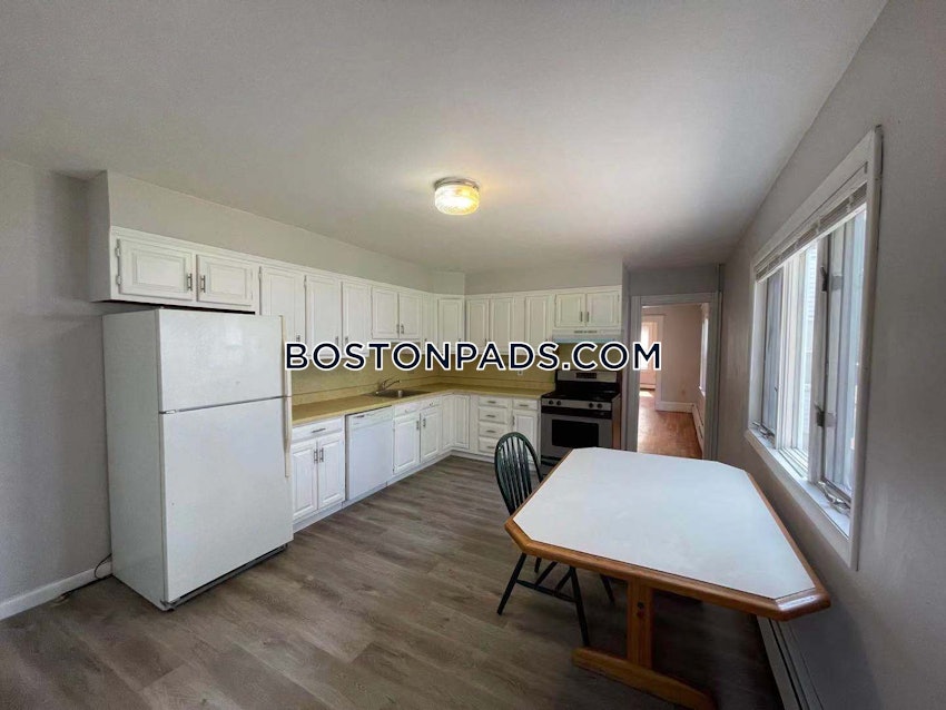 BOSTON - BRIGHTON - OAK SQUARE - 4 Beds, 1 Bath - Image 1