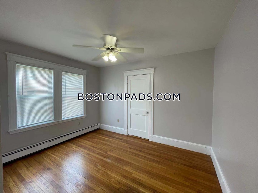 BOSTON - BRIGHTON - OAK SQUARE - 4 Beds, 1 Bath - Image 6