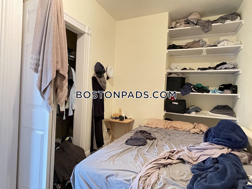 BOSTON - BACK BAY - 1 Bed, 1 Bath - Image 4