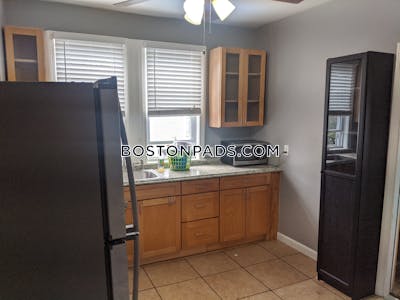 Cambridge Lovely 3BD/1BA North Cambridge Apartment  North Cambridge - $3,200 No Fee